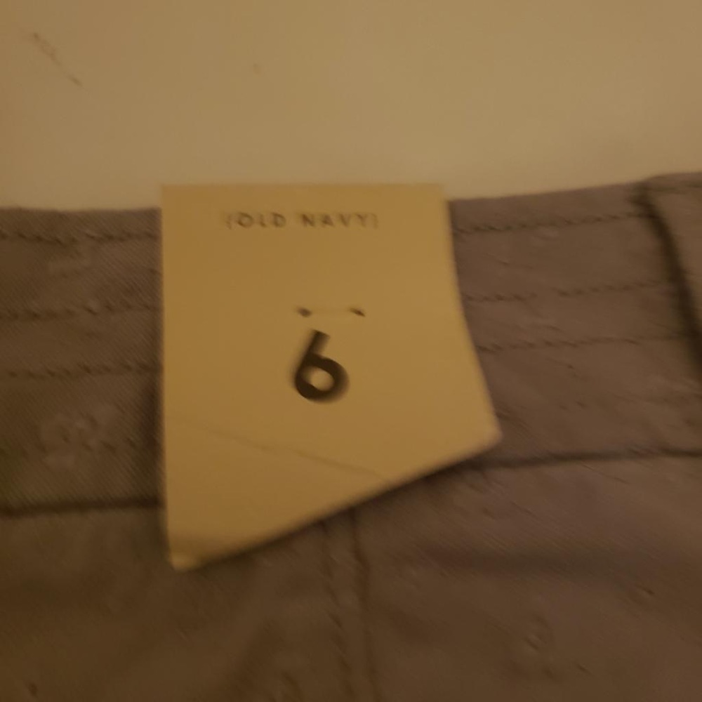 Old navy skirt - Picture 6 of 8